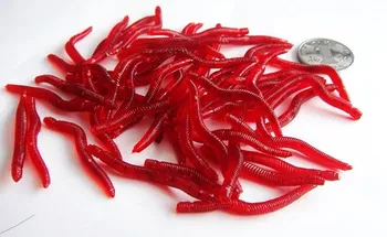 100st 35mm Daggmasken mask fiske lure Konstgjorda Insekt Falska Tilapia bete esfishing havskatt poper röd