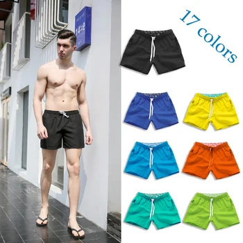17 Färger Nya Sommar Shorts Man Casual Mitten av Midjan Beach Shorts Män Solid Färg Rakt Dragsnodd Shorts för Män Styrelsen Kort S-2XL