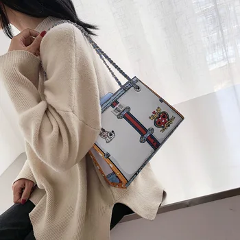 2019 Vinter Mode Nya Kvinnliga Kvadratmeter Stor Kapacitet Tote Bag Kvinnors Designer Handväska Ladies Chain Axel Crossbody Väska