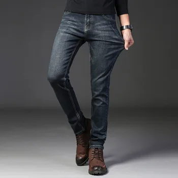 2020 Mens Jeans Mode Rakt Denim Byxor Män Klassiska Casual Jeans Manliga Plus Size Denim Byxor slitna Jeans för Män 28-40