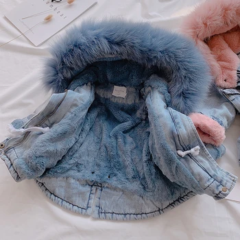 Barn vinterjacka jeansjacka 2020 Nytt Mode Ytterkläder Jul Snowcoat för pojke flicka Barn Varm Luvtröja Snö Bära 3 år