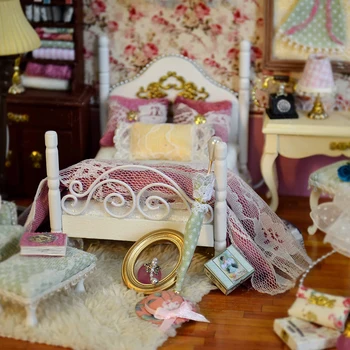 DIY Modell Dockhus Möbler Miniatyr Doll House Dust Cover 3D Trä Julklapp Leksaker För Barn Fantasy Princess room