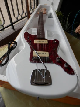 Fabriken anpassad för hög kvalitet verkliga bilden vit Jaguar elektrisk gitarr 9yue23