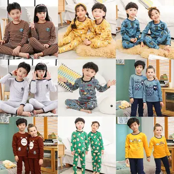 Flickor pyjamas för barn i Pyjamas Pojkar Jul Pijama sleepwear pojke kläder Bomull Djur Nattkläder outfit