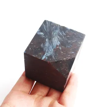 Grossist Av Hög Kvalitet Naturliga Flash Astrophyllite Kub Crystal Mineral Preparat Polerad Square Helande Sten För Hand Huggen Dekor