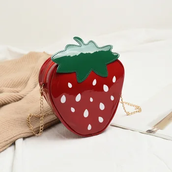 Handväska Sommaren Nya Mode Kvinnlig Väska Trend Frukt Messenger Kedja Väska Vilda Söt Axelremsväska Strawberry Form