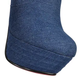 Kvinnor blå denim stövlar över den knähöga stövlar knä 13,5 cm tunna höga klackar kvinnor skor tofs jeans stövlar i storlek 43