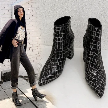 Kvinnor Dragkedja Tossor Snake Print Vrist Stövlar Fyrkantig klack Mode Spetsig tå Damer Sexig sko 2019 Nya Chelsea Korta Boot Mujer