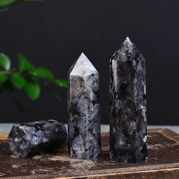 Natural Crystal Labradorit Kvarts Punkt Helande Sten Sexkantiga Prismor 50-80mm Obelisken Trollspö Behandling Sten Mode DIY Eller