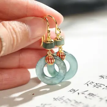 Naturliga ice jade ring örhängen i Kinesisk stil retro nationell stil ljus lyx och ädla, eleganta charm kvinnors årsdagen gåva
