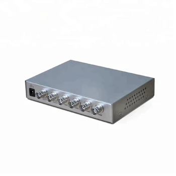 Nya ankomst 4CH Färg Video Digital Färg Quad Splitter Processor CCTV-System Kit Switcher metallhölje med 4i 2out BNC-adapter
