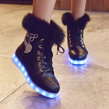 Rund Tå Lace-up Light Skor Bekväma Platta Boots för Kvinnor Stövlar LED Skor Martin Stövlar Kvinnor Lägenheter Höst Stövlar PU