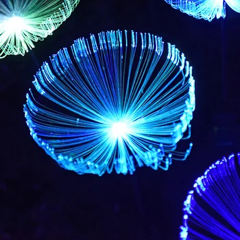 Solar LED Fiber Optic Maneter Gräsmatta Lampa Färgglada Ljus som Ändrar Färg Festival Dekoration Marken Plug Ljus S7