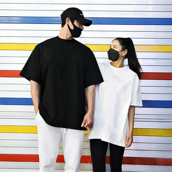 Sommaren Japanska koreanska Vanligt Överdimensionerade Älskare Kort Ärm T-Shirt Män Kvinnor Street och Hip Hop-Mode T-shirt Streetwear