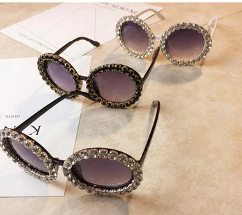 Överdimensionerade Strass Runda Solglasögon för Kvinnor Diamond Blanka Varumärke Glasögon Designer Mode för Kvinnor Solglasögon Nyanser Gafas UV400