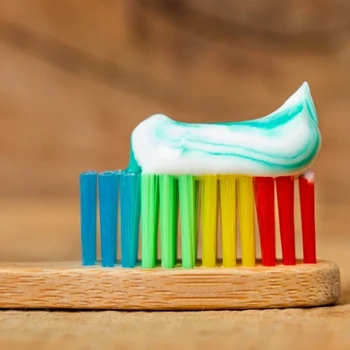 12st Naturlig Bambu Handtag hård Tandborste Oral Care Miljövänliga Tand Tänder Rainbow-Borst Borstar Resa Tandborste
