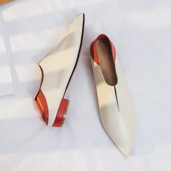 2019 Kvinnor Skor av Äkta Läder Loafers Lapptäcke Mode Läder Skor för Kvinnor Square Hälen Platta Skor Skor av Hög Kvalitet
