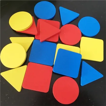 30 Bitar av Hög kvalitet 4cm Färgglada Trä-Cirkel, Triangel, Kvadrat Spelet bitar För brädspel Tillbehör
