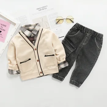 Baby Boy Kläder Stickad Tröja Våren och Hösten Barn Kläder Brittisk Stil Cardigan Jacka + Rutig Skjorta + Jeans Passar 3st