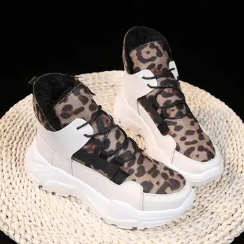 Mode Bekämpa Boot Kvinna Leopard Skor Läder Chunky Vintern Tjocka Varma Päls Platform Sneakers Lace-upp Zapatos Planos Mujer