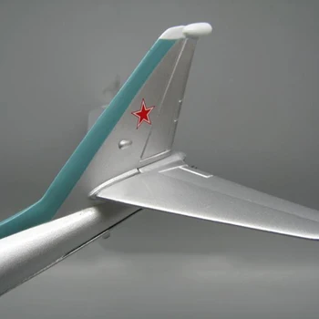Skala 1/144 RYSSLAND Ukraina TY-95 och TU-95 Bear Bombplan Pressgjuten Metall Militära Fäste flygplan trissa Modell Visa Samlingar